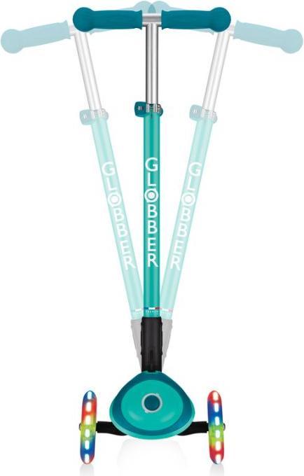 Actual product image Globber Primo Foldable Plus Lights Emerald Green