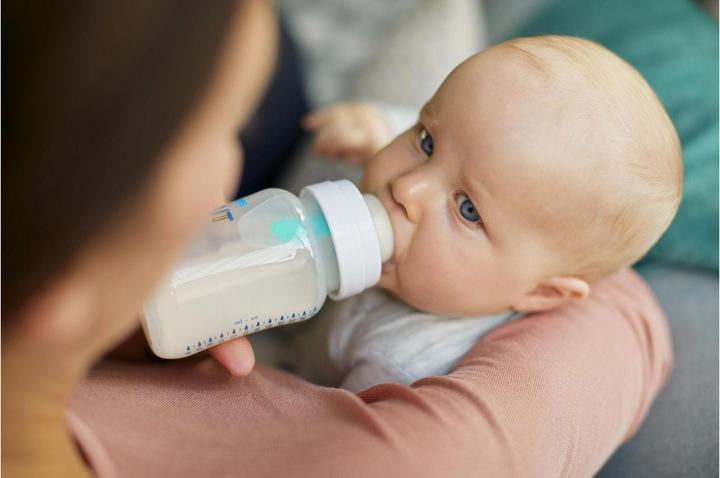 Image du produit Philips Avent Anti-coliques avec valve AirFree - Ensemble pour nouveau-né (260 ml)