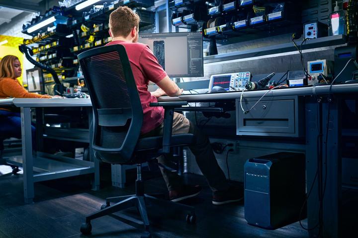 Produktbild HP Z4 G5 (512 GB, 32 GB, Intel Xeon W3-2425)