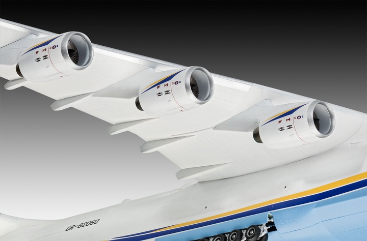 Produktbild Revell Antonov AN-225 Mrija