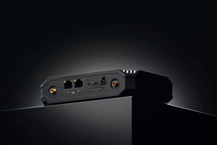 Actual product image Teltonika TCR100