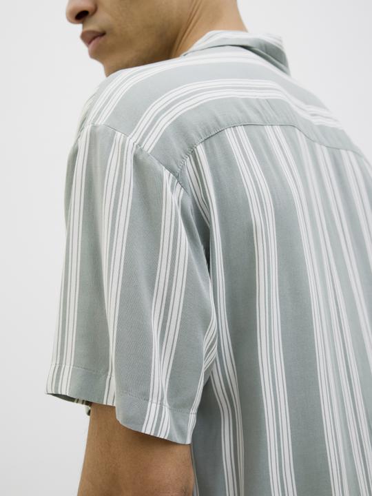 Actual product image Jack & Jones Jjejeff Stripe Resort Shirt Ss Sn (XL)