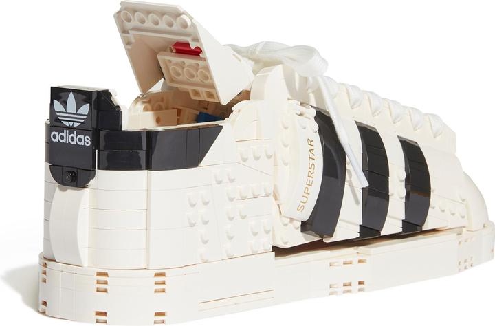 Produktbild LEGO Adidas Originals Superstar (10282, LEGO Icons)