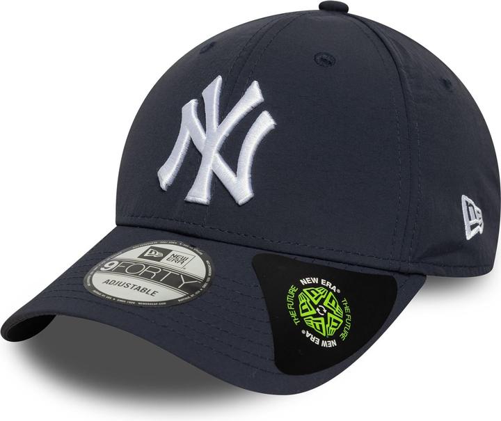 Actual product image New Era 9Forty Snapback Cap - Recycled New York Yankees