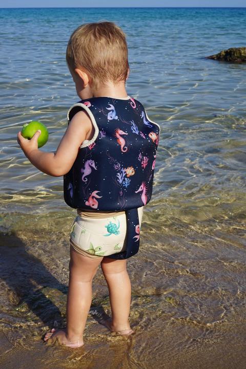 Actual product image Filibabba Swim vest 5-6 years - Rainbow Reef (20-30kg)