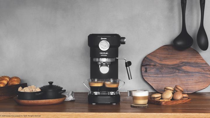 Actual product image Cecotec Cafelizzia 790 Pro