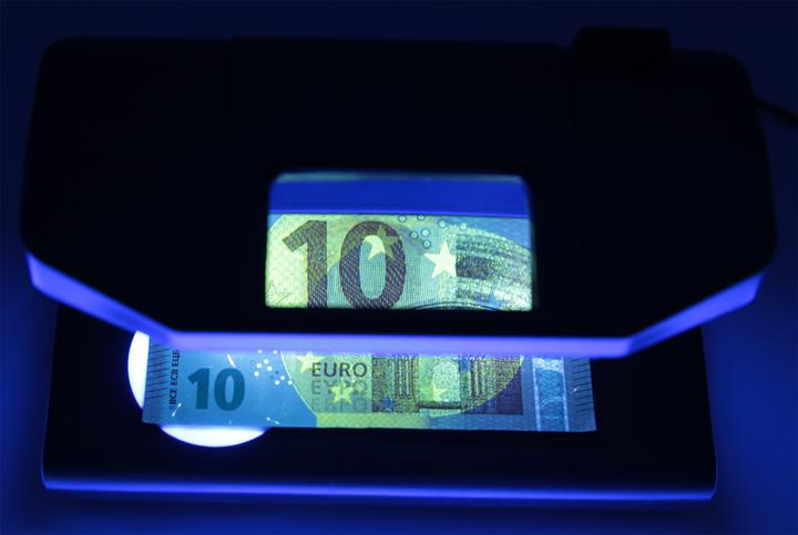 Produktbild Olympia USB, Li-Ion 2x, UV LED (Geldscheinprüfer)