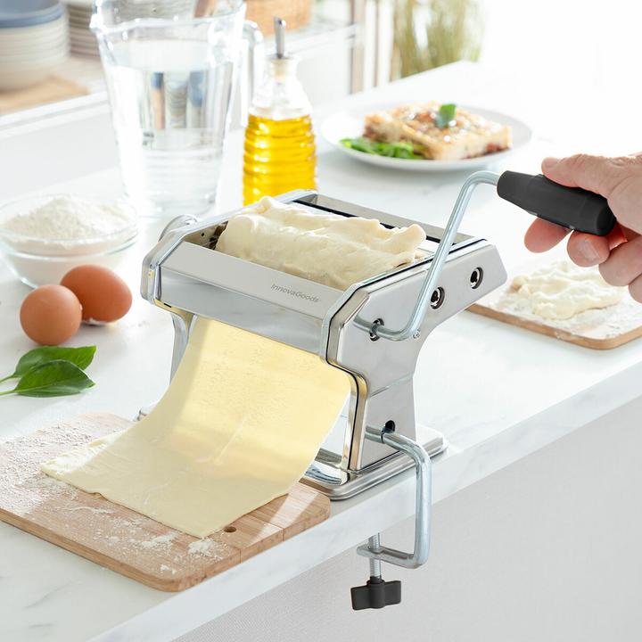 Actual product image InnovaGoods Metal pasta machine - 3 cutting rollers
