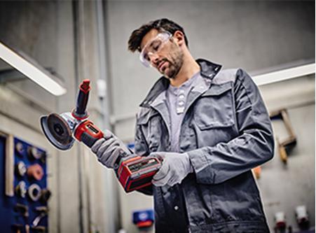 Image du produit Einhell 18V 4-6Ah & 6A Boostcharger PXC Power X-Change PLUS 4512143 Batterie d'outils et chargeur 6Ah (18 V)