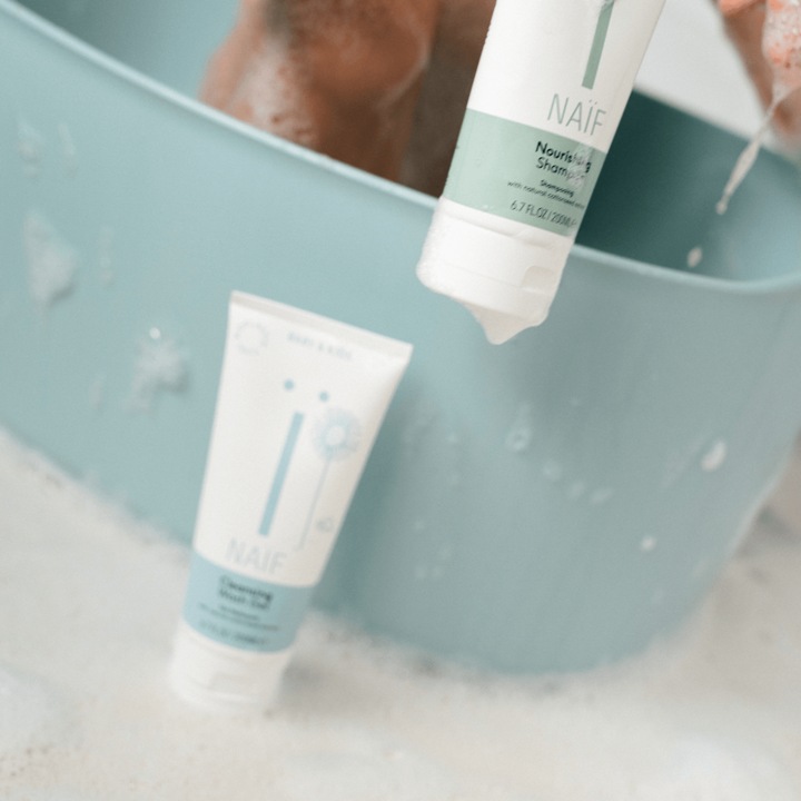 Produktbild Naïf Shampoo