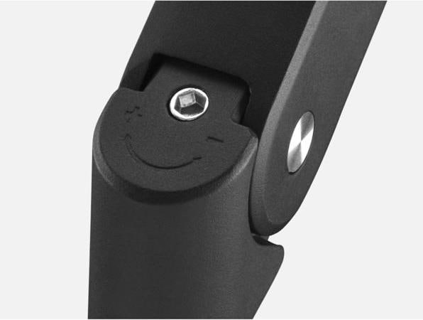 Actual product image One for All Monitor Halterung Solid Single Black DM 4110 (Table, 35")