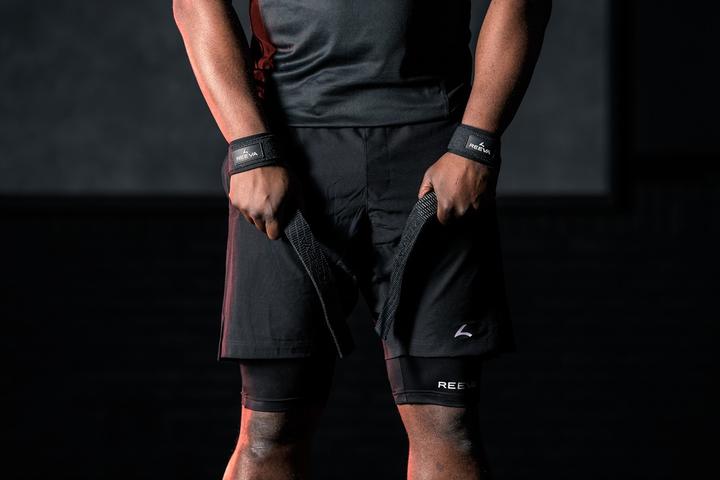 Actual product image Reeva Lifting Straps mit Polsterung – Gewichthebe-Straps Schwarz, Powerlifting & Fitness Trainingsgu