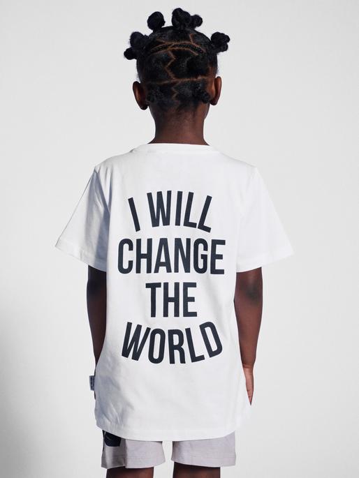 Actual product image hummel stmREVOLUTION T-SHIRT S/S (116)