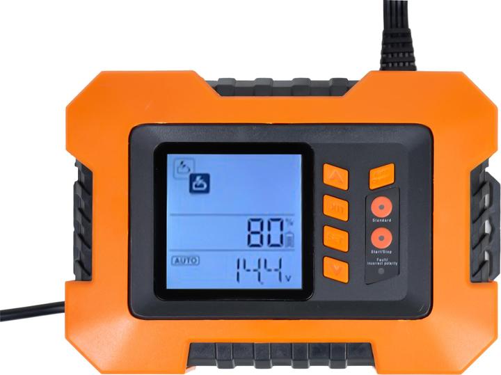 Actual product image PNI Charger and rectifier C120 for car batteries, input 230 V, output 12 V 2 A, 4 A, 8 A, 1 (12V, 12 A)