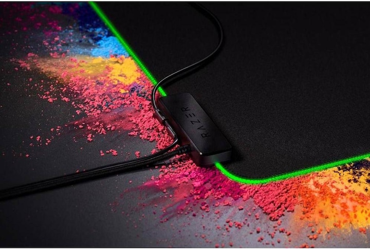 Produktbild Razer Goliathus EXTENDED Chroma - Gaming Mousepad (Wide)