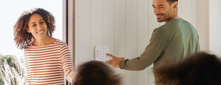 Immagine prodotto Ring Set di sicurezza Alarm Starter (Gen 2) + telecamera interna