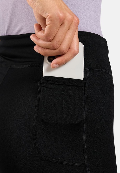 Actual product image Odlo Essentials (XS)