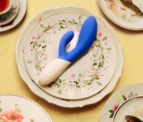 Actual product image LELO Ina Wave 2