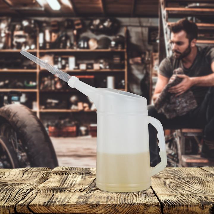 Actual product image Relaxdays Oil Can With Neck Filler