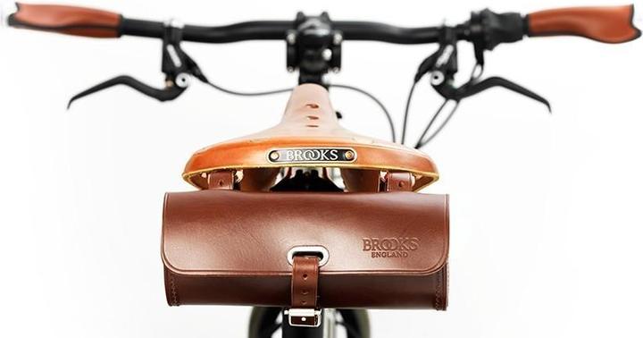 Actual product image Brooks Running Brooks saddle bag Bag Challenge 0.5L, black (0.50 l, Saddle bag)