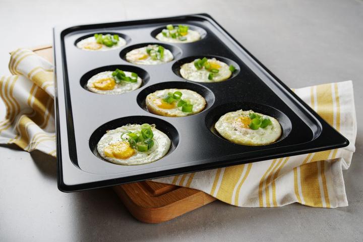Immagine prodotto Hendi Vassoio per uova, con rivestimento antiaderente CONVECTOMAT EGGPLATE,, GN 1/1, nero (GN 1/1)