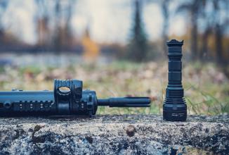 Immagine prodotto Skilhunt Montagehalter für eine 20 mm Schiene für MT-P2 Taschenlampen