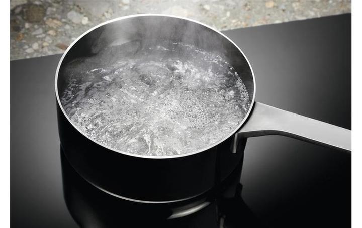 Actual product image Electrolux DMGL8322UO