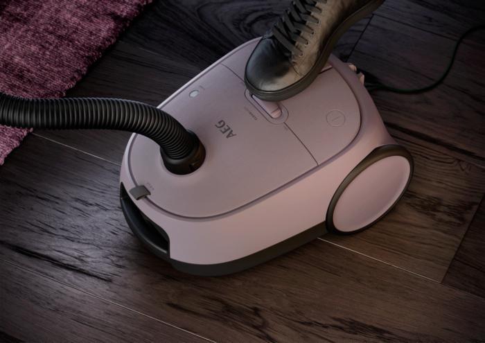 Immagine prodotto AEG AB61C1WP CLEAN 6000 - Stofzuiger met zak - HEPA 12 - Actieradius 12 meter - Roze (900 258 716)