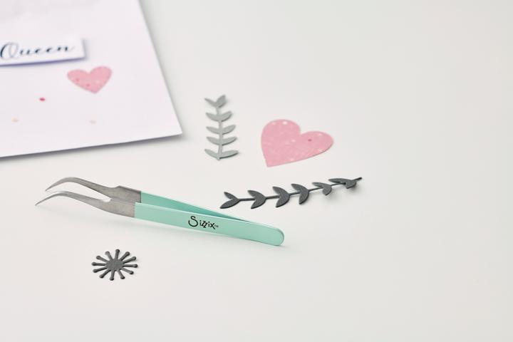 Actual product image Sizzix Tool for making curved tweezers with fine tip