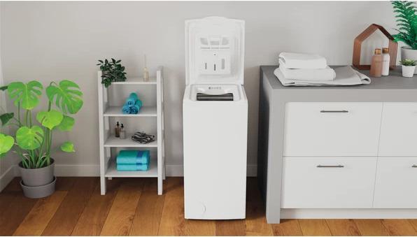 Produktbild Indesit Washing machine BTW S60400 EU/N, C, Top loading, Washing capacity 6 kg, 951 RPM, Depth 60 cm (6 kg, Oben)