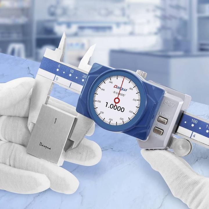 Actual product image Dasqua 3004-0010 Digital caliper IP67 150mm 1pc. (15 cm)