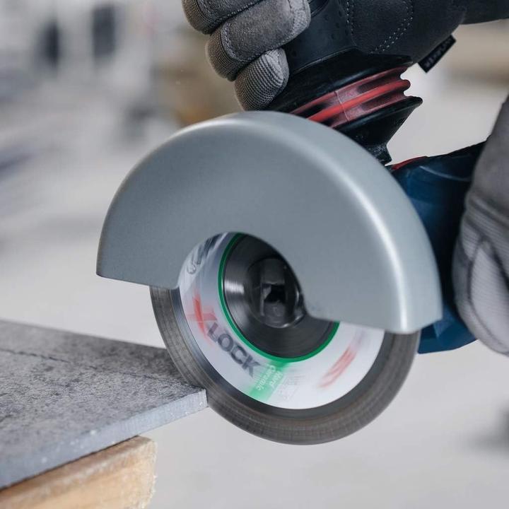 Produktbild Bosch Professional Winkelschleifer GWX 9-125 S, X-LOCK mit Zusatzgriff und Schutzhaube, im Karton (125 mm)