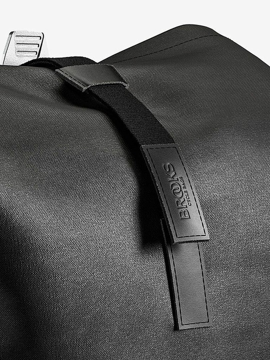 Actual product image Brooks England Pickwick (12 l)