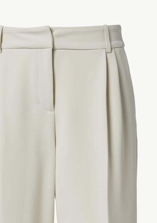 Produktbild Comma Hose Hochwertige Stoffhose mit Wide Leg und Detail am Bund (44)