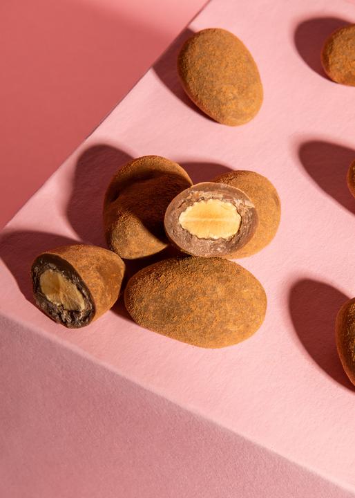 Produktbild KoRo Mandelkerne umhüllt mit Milchschokolade und Zimt (1000 g)