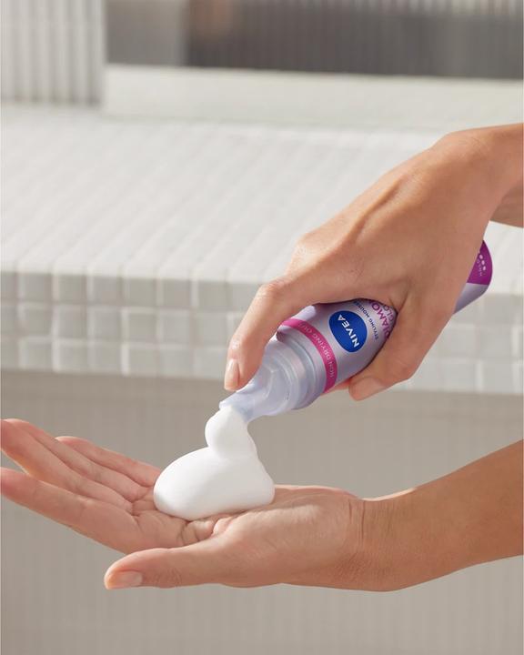 Produktbild NIVEA Diamond Gloss Care Styling Mousse (150 ml, Schaumfestiger)