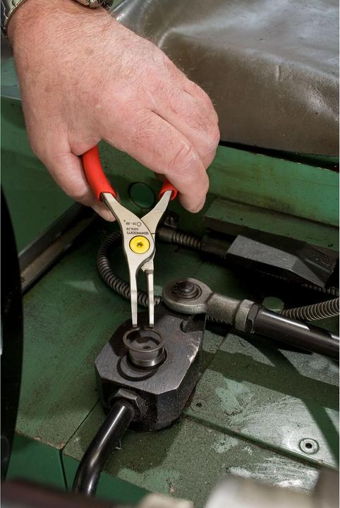 Actual product image Facom Circlip pliers (145 mm)