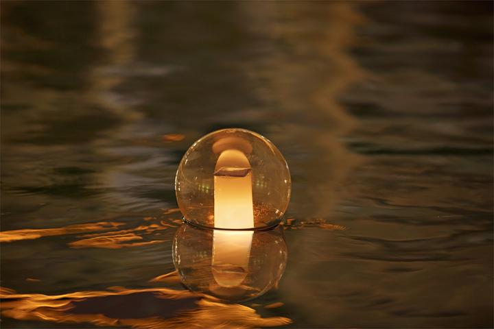 Actual product image Bestway SolarSphere LED Chemical Dispenser