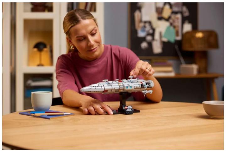 Image du produit LEGO Sternkreuzer Heimat Eins