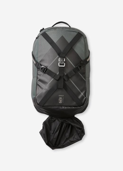 Actual product image Oxelo 20-litre Inline Skating Backpack BP100 (20 l)