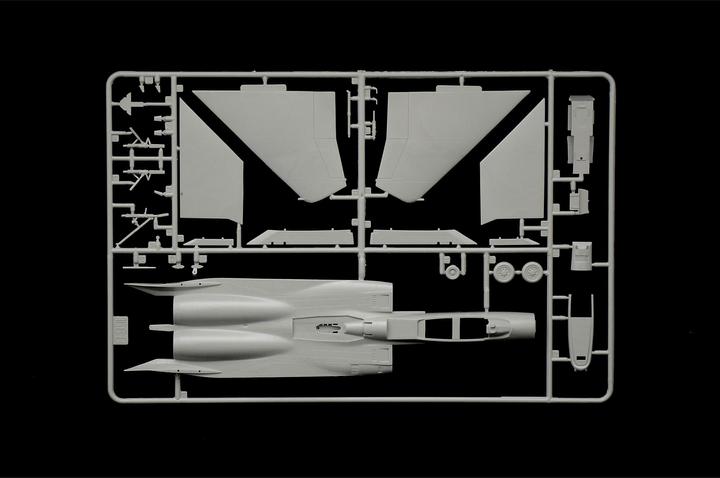 Actual product image Italeri F-15C Eagle