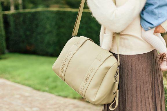 Produktbild Childhome Wickeltasche Mommy Club Signatur Leder grün