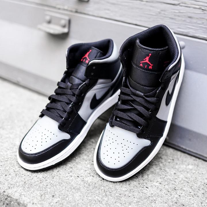 Image du produit Nike Air Jordan 1 (46)