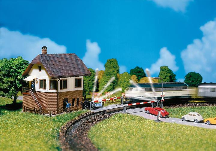 Immagine prodotto Faller Attraversamento ferroviario m/interlocking