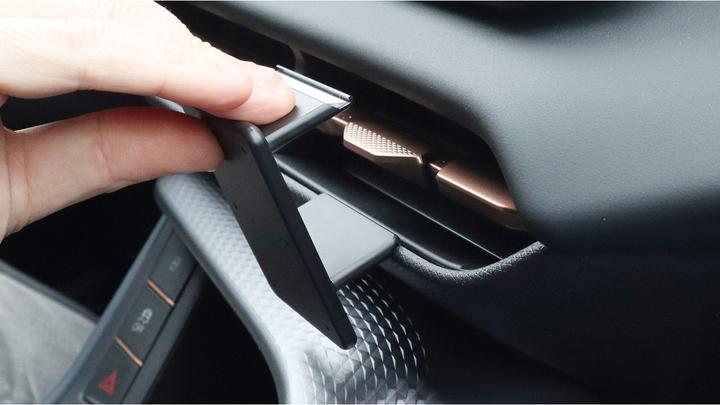 Produktbild Brodit ProClip Cupra Terramar 24-26