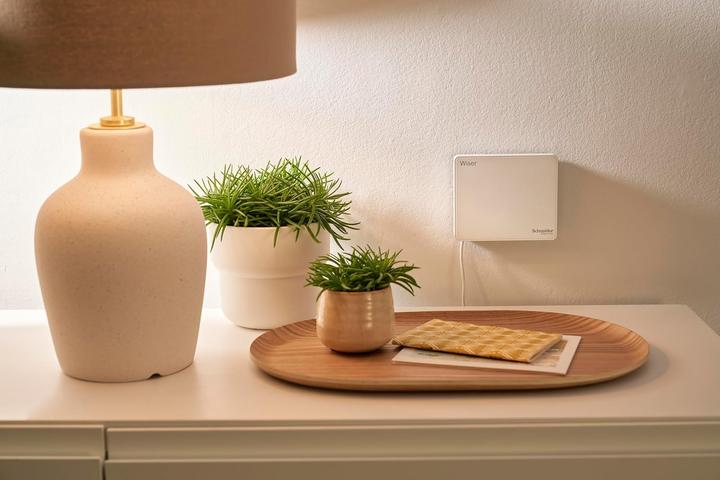 Produktbild APC Wiser Hub CCT501801 (2.Generation)