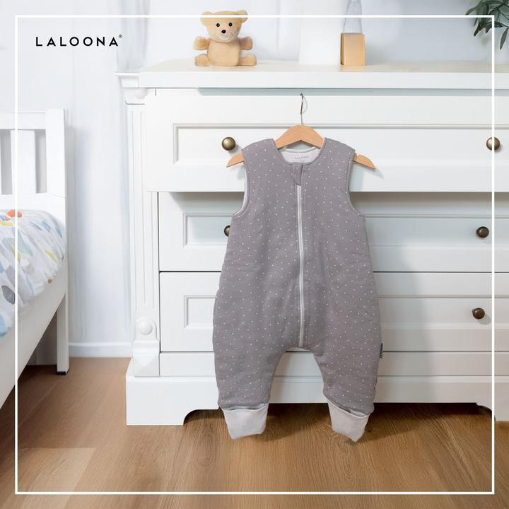 Produktbild La Loona LaLoona Schlafsäcke Schlafsack mit Beinen wattiert - Dots - Taupe (90 cm, Ganzjahr)