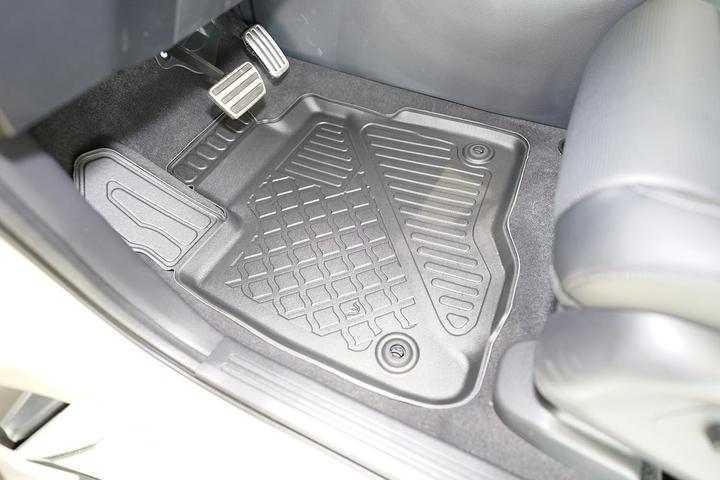 Actual product image Aristar Guardliner Foot Liner
