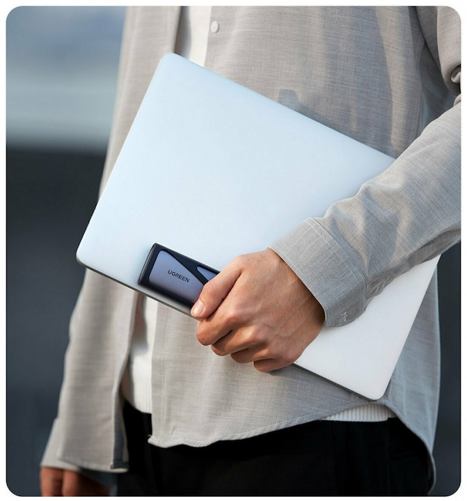 Actual product image Ugreen CM400 (M.2 2280)