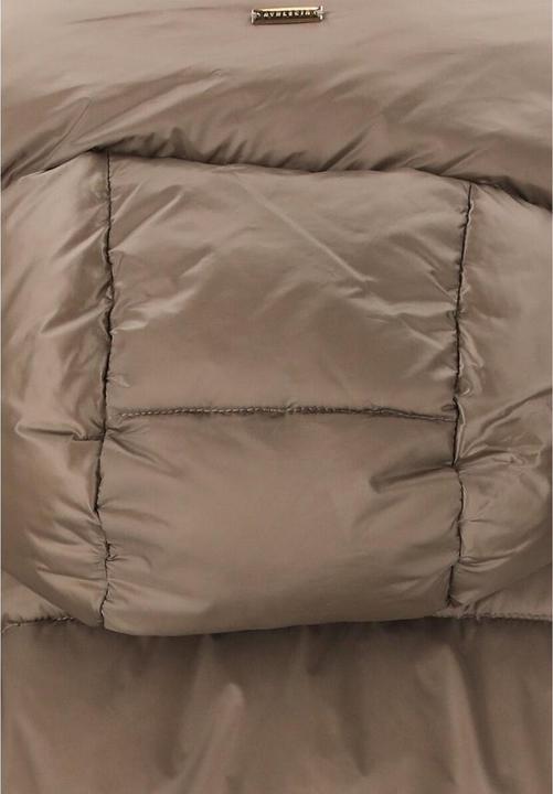 Actual product image Endurance Moriarty Puffer (40)